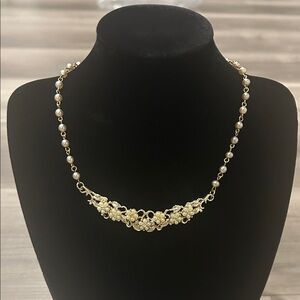 Vintage 1950s Coro Faux Pearl Choker Necklace | Gold Tone Hook Clasp